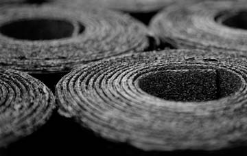 Traps Green bitumen roof disadvantages