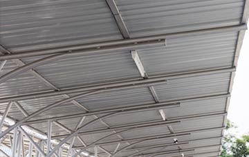 installing Traps Green metal roofing